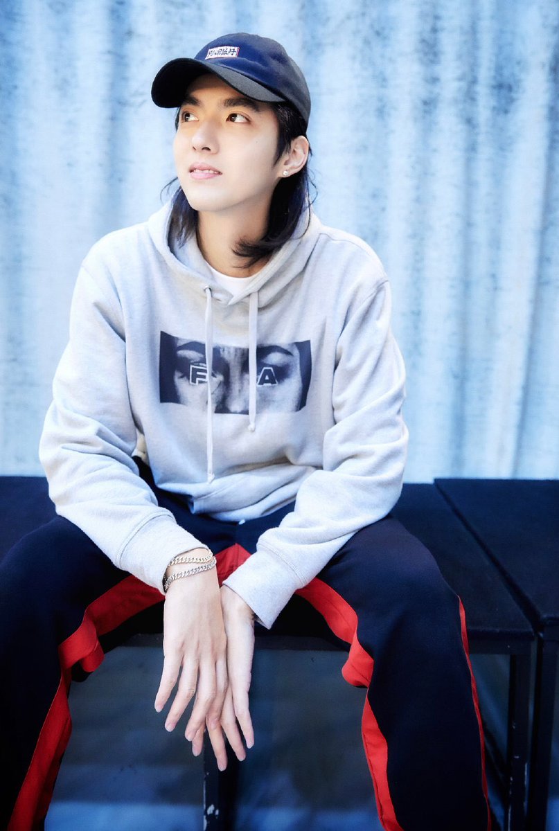 nagamager's tweet photo. i fall in love for the nth time
😍😍😍😍😍😍😍😍😍 https://t.co/uwYSmRoDoL