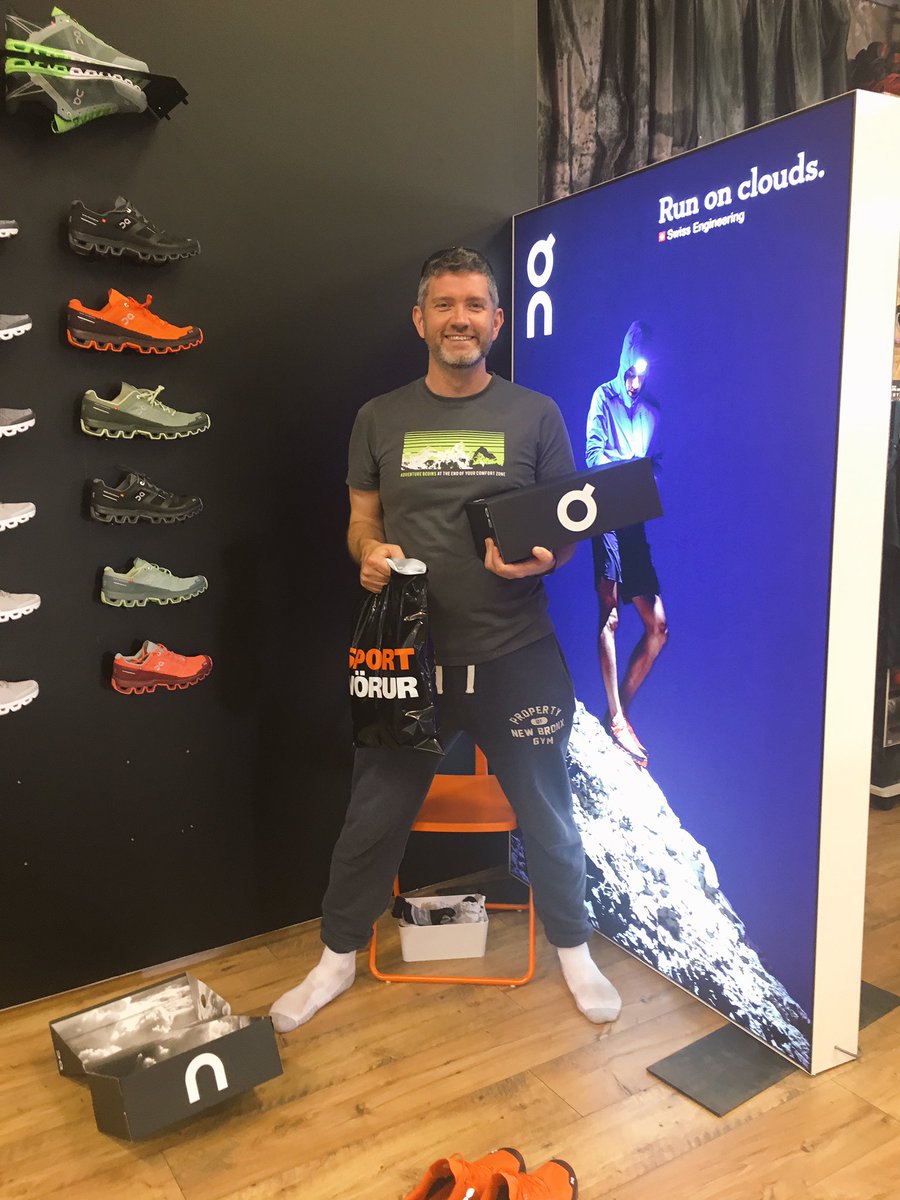 VivPourManger's tweet photo. Forget your luggage on the train, fly to Reykjavik anyway. Head to @sportvorur for a whole kit from @on_running because no other brand will do. The race must go on! #midnightSunRun #halfmarathon @TheTechRunner https://t.co/KYLCbpfEe8