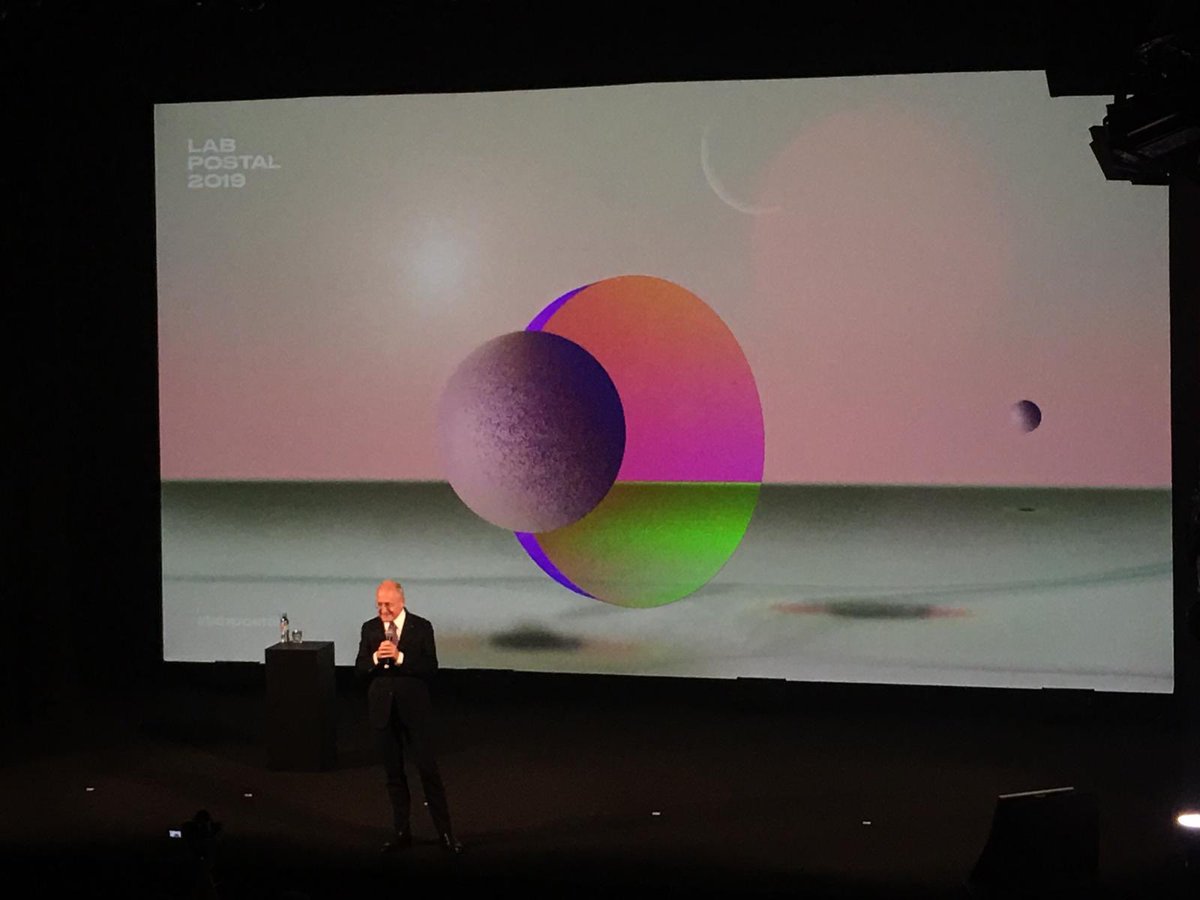 Docapost's tweet image. #LabPostal | #Bonus
En visite surprise au Lab Postal, Philippe Wahl, PDG de @GroupeLaPoste