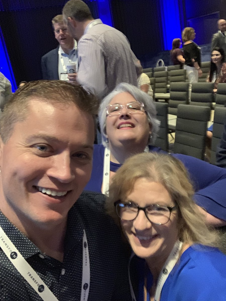ty_weeks's tweet image. With @allynbailey and Andrea Lazo at Smashfly Transform. Excited for today’s speakers. #transformrm #iamintel #pipelinesoverreqs