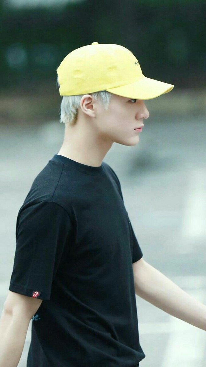 คริส23ㅈ tweet media