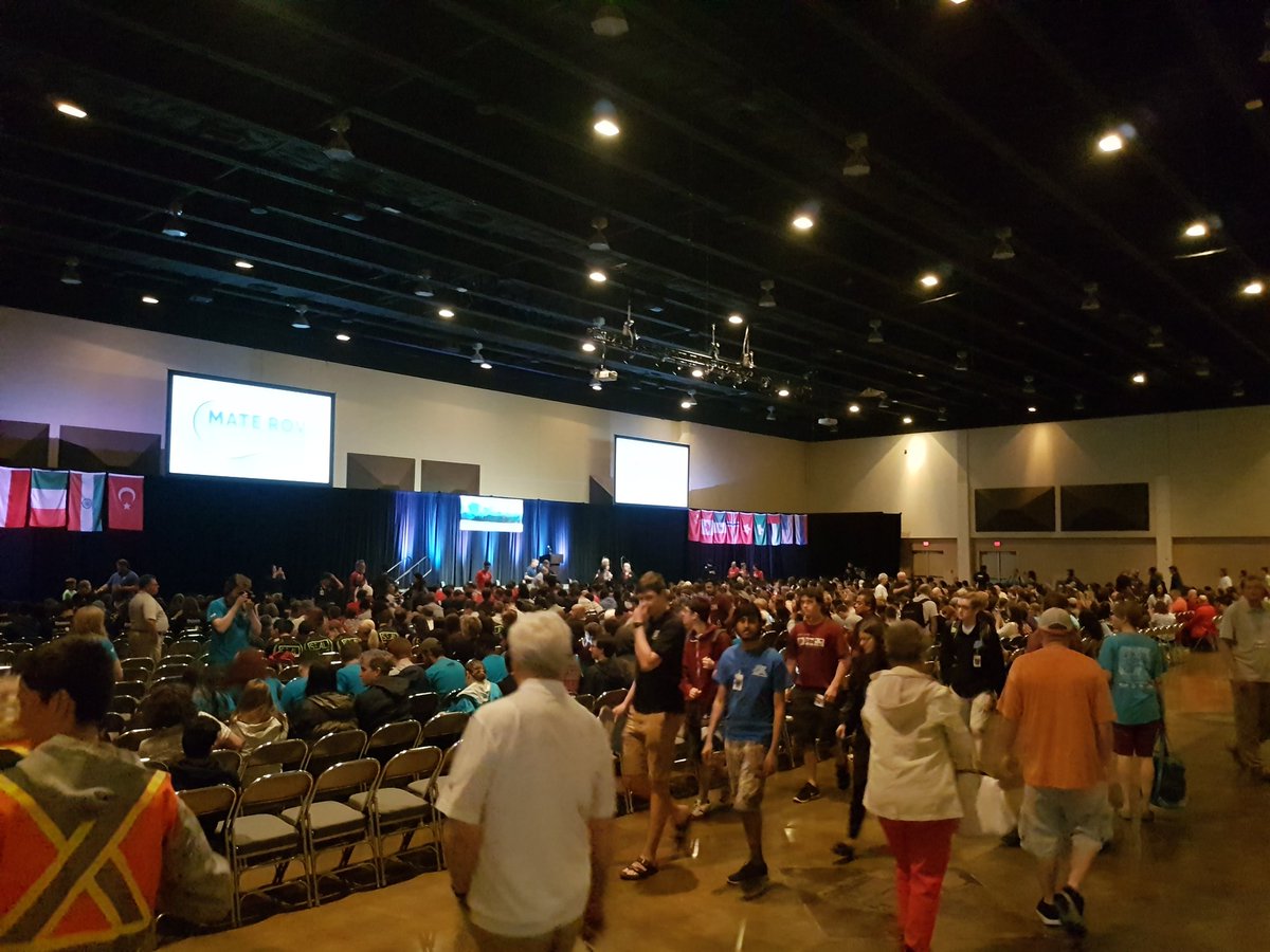 ODRobotics's tweet image. Opening ceremonies starting now! #OD4DinTN