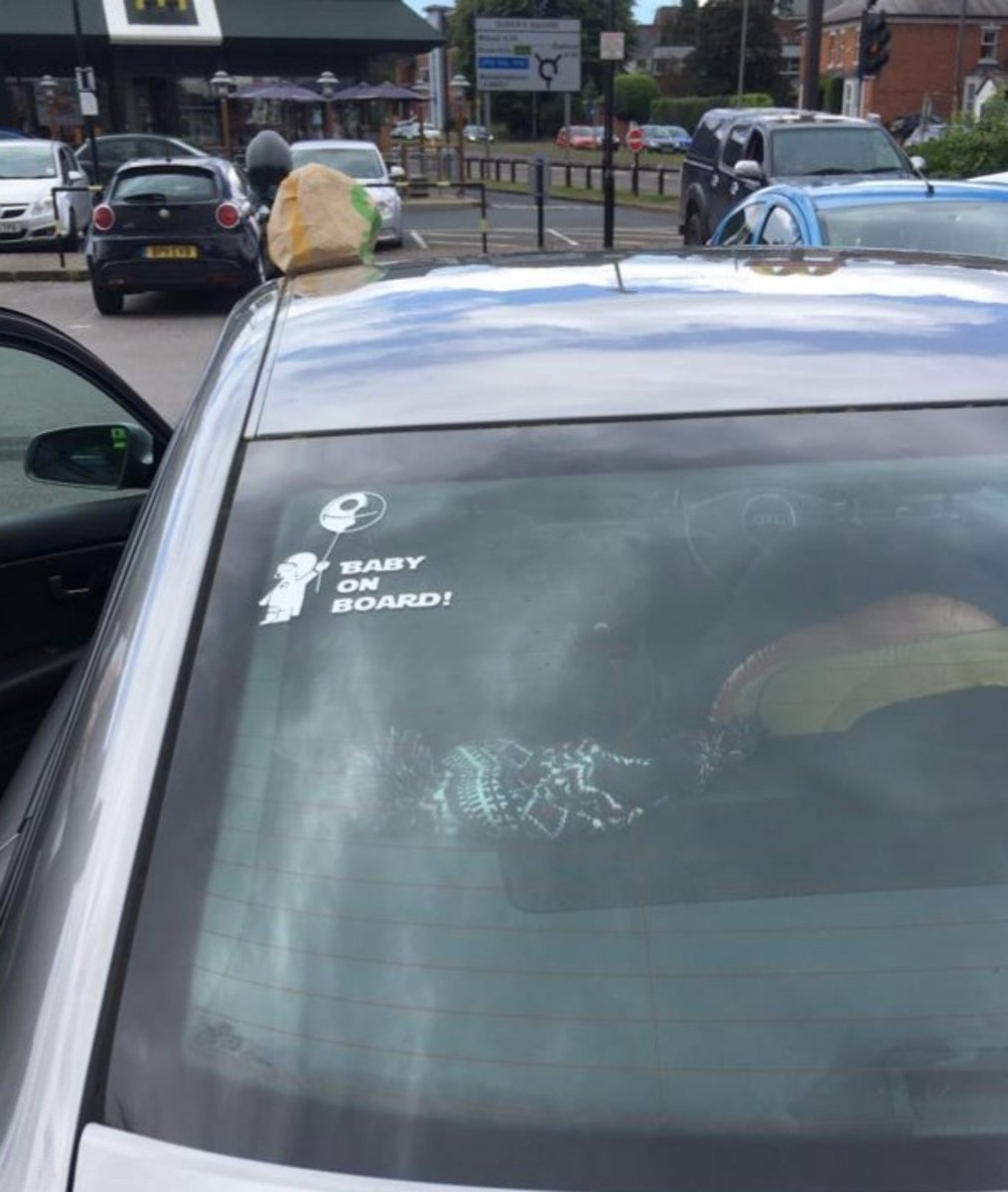 #spotted 👮Driver parked in McDonalds carpark smoking spliff, intending to drive his 3yr old home. Drug driving impairs judgement of time, distance & coordination 🥴🚫🚗*Relative collected vehicle* #possession #education #babyonboard #needforweed #dontdrugdrive