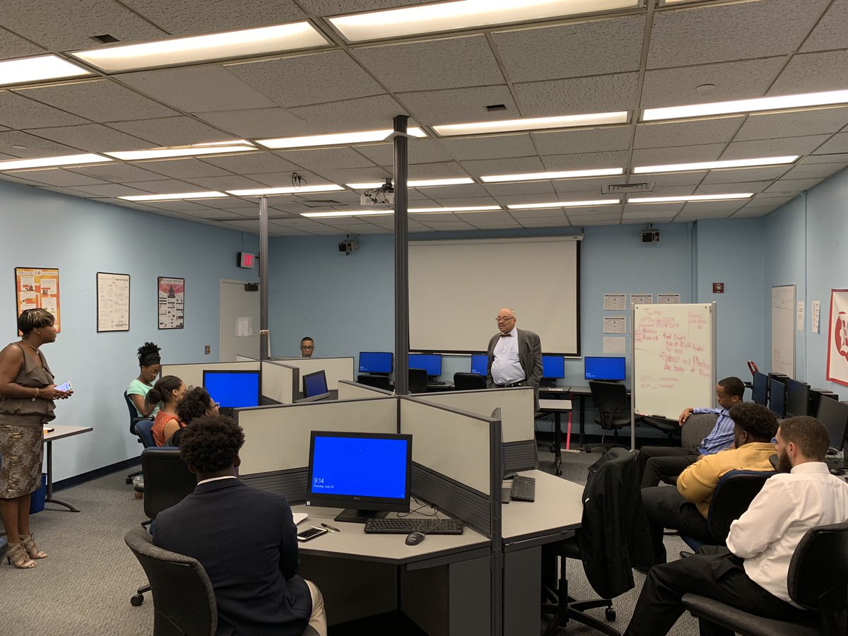 FBolden2019's tweet photo. News Quiz...

but this time the students are giving it https://t.co/LnwzI7Cyvt