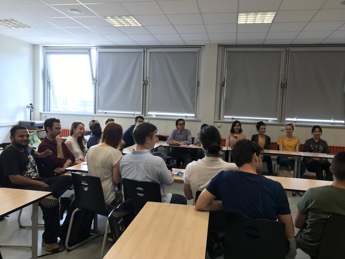 LisaMihami's tweet photo. Brainstorming sur le renforcement de l'intégration des étudiants des Masters Internationaux Nanoscale, Acoustics & Aerospace à Lyon. Mise en place du plan d'action @UniversiteLyon @CentraleLyon @insadelyon @UnivLyon1 @KhaledBouabdal @CrousLyon @CampusFrance #studentwelcomedesk https://t.co/TVGsg9RmGh
