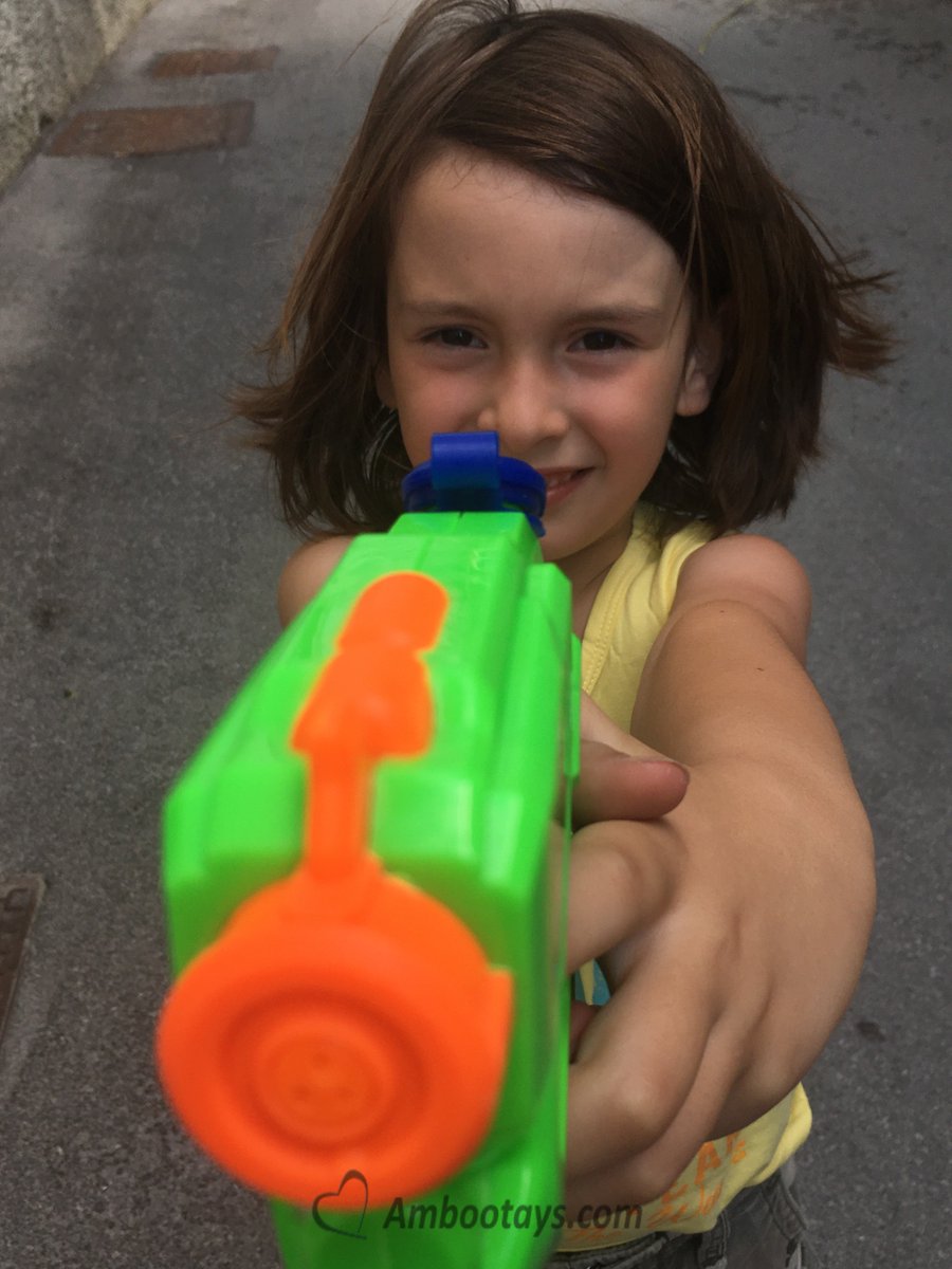 ambootays's tweet photo. My kids break up from school for the summer tomorrow. A well-done summer gift is a pack of water guns... A review will be ready soon.

#Summer #Holidays #Nerf #WaterFights #WaterPlay #WaterFun #Parenting #MomLife #KidLife #DadLife #Motherhood #Fatherhood #Son #Daughter https://t.co/BZkHy9PhVA