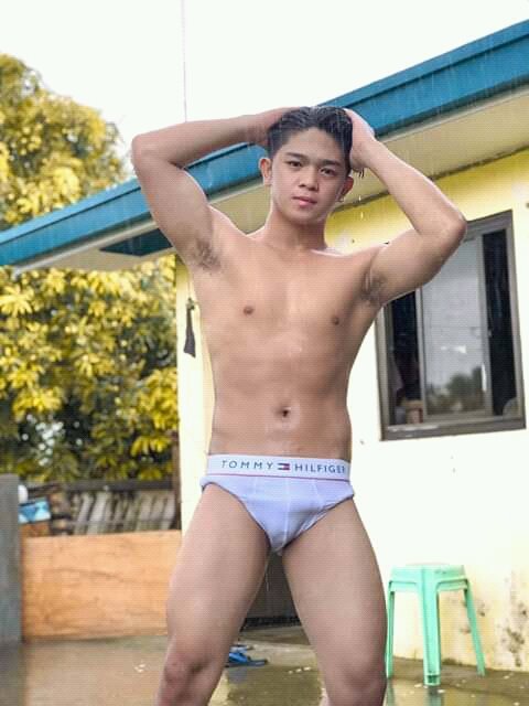 iamethanrufino's tweet photo. #HOTPinoysOverload #SarapNgPinoy #PinoyHotties #PahadaNgBayan #Pride .... Jerald Prelligera from Albay. https://t.co/eMpMxhIyp2