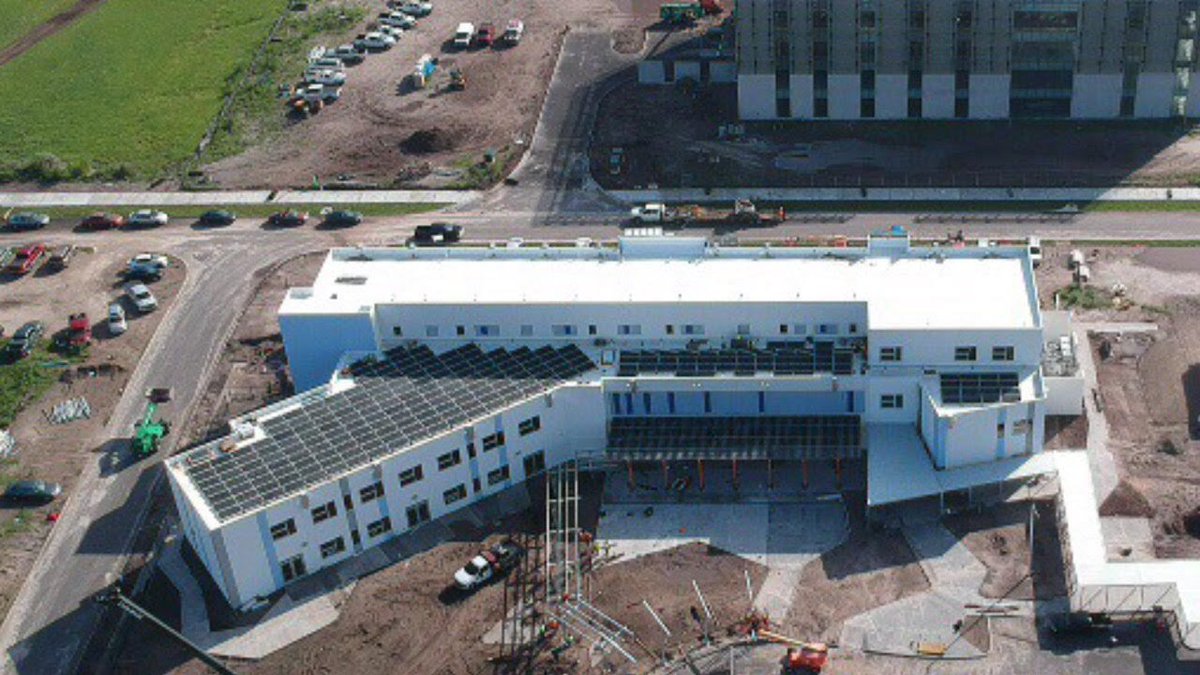 urbansolargroup's tweet image. This incredible solar project of 178.6 kW system in Kissimmee for the school Neocity Academy was managed by one of our project managers Summer and did and excellent job! Here's the latest photo of the project.

#urbansolar #neocityacademy #schoolgoessolar