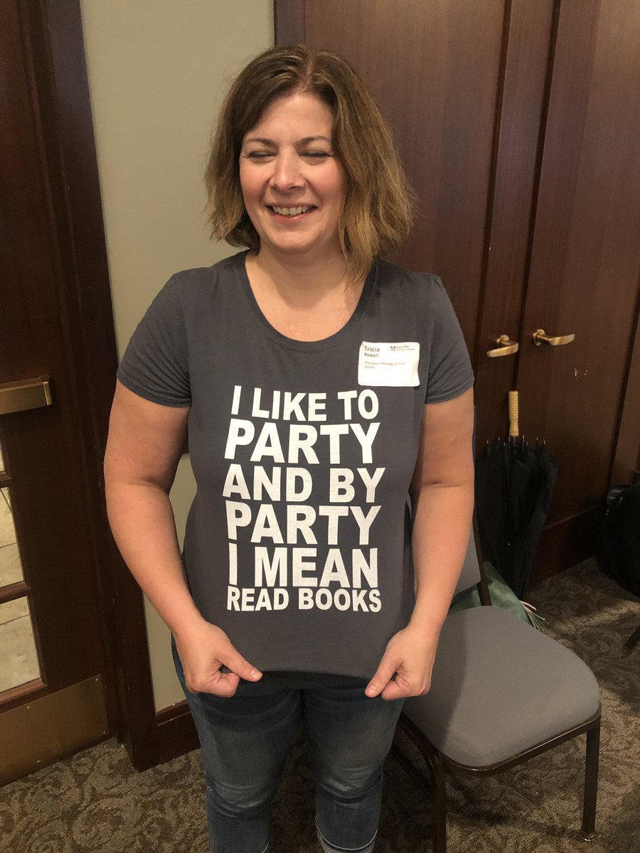 KellyGToGo's tweet image. Favorite shirt of the day! Thanks, Tricia in Grand Rapids