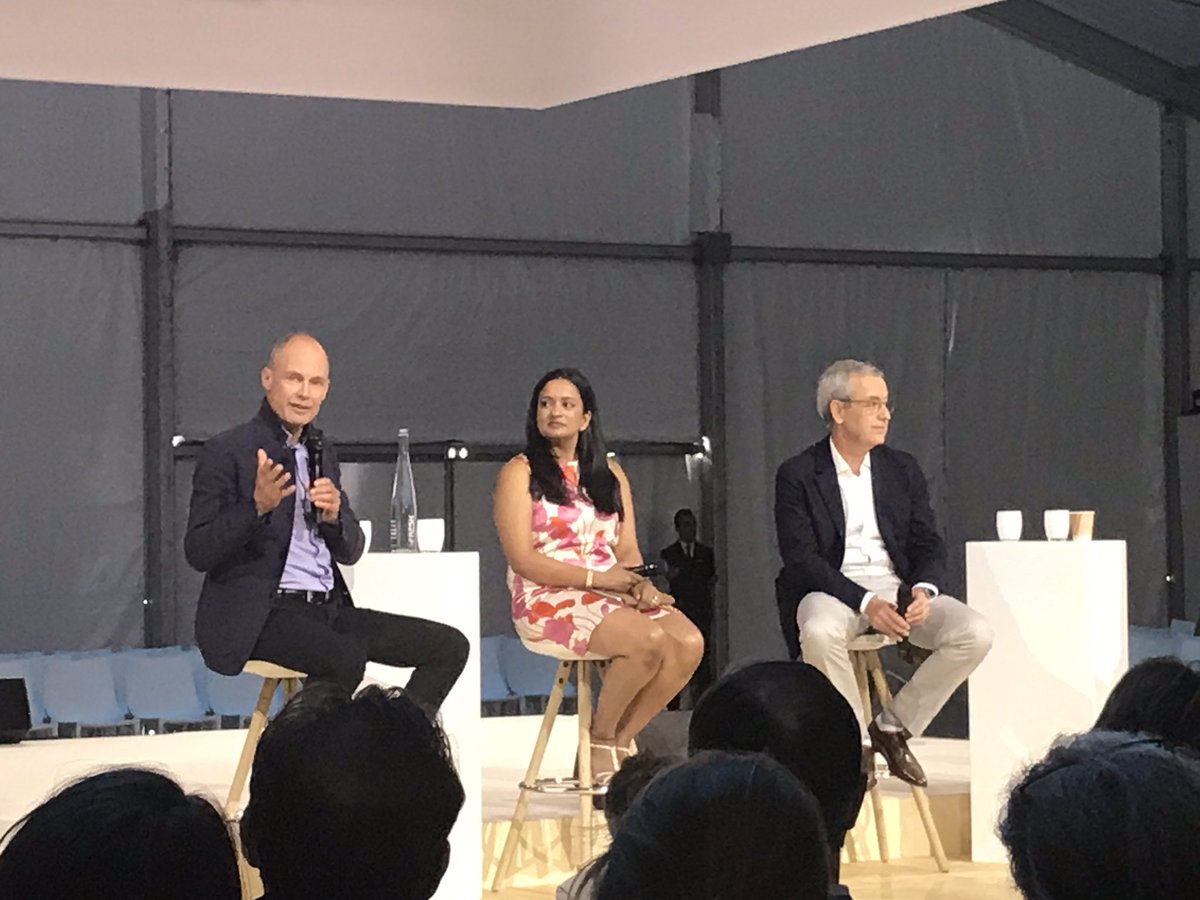 #TheGoodDay [🔴 LIVE]  Bertrand Piccard <a href="/bertrandpiccard/">Bertrand PICCARD</a> 
«J’admire les leaders d’Engie qui ont eu le courage d’affronter ceux qui les ont dissuadés de changer de modèle économique. Ce qui a été entrepris cette dernière année est exceptionnel. »  #ActWithENGIE <a href="/ENGIEgroup/">ENGIE</a>