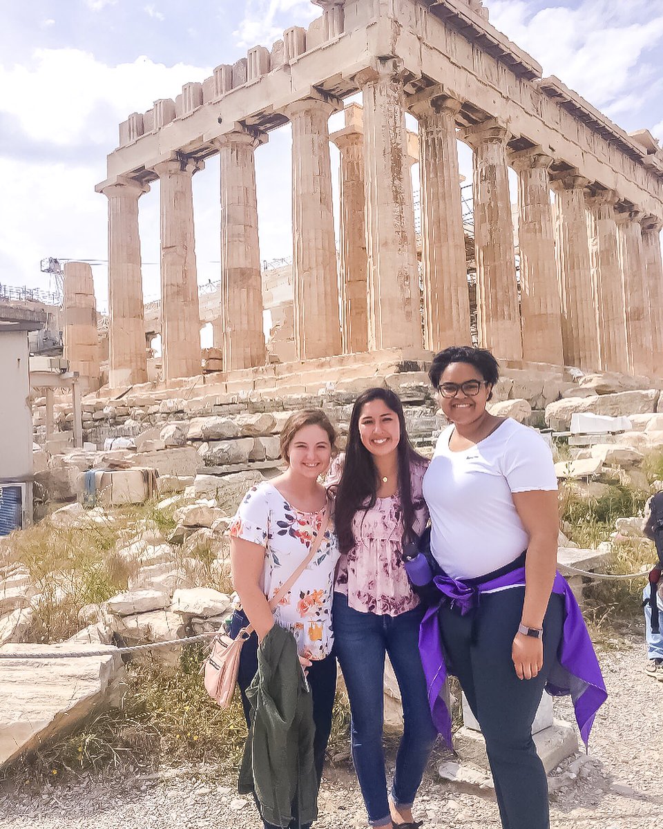 AbroadUNI's tweet photo. Life was meant for good friends and great adventures 🇬🇷🌎

📷 credit: @samischup &amp; @kennarae88 https://t.co/4KknT4BH1M
