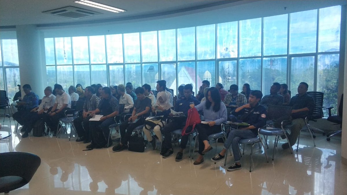nccctiindonesia's tweet photo. Manado,20 Juni 2019, Talkshow peringatan CT-Day 2019 (CT-Day 8) bertemakan Corals of Change: Paving Way for Gender Equality in Coral Triangle (Kesetaraan Gender di Kawasan Segitiga Karang).
#coraltriangleday #cticff #Manado
@DitjenPRL @susipudjiastuti @satyamurti @CTICFF https://t.co/mwUhXxYCAY