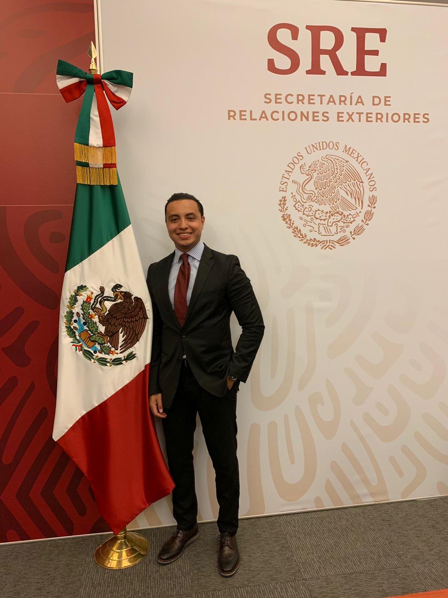 EdmauSC's tweet image. Siguiente parada: @EmbaMexNig🇳🇬 #OrgulloSEM