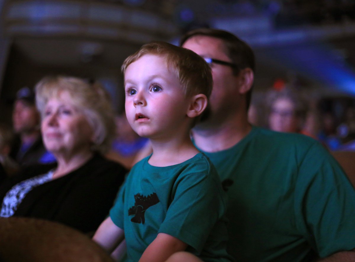 WCArtistSeries's tweet photo. 5 amazing concerts • A beautiful baby-blue venue • Time well-spent with friends and neighbors • A bonus concert free…Ballet 5:8. Subscribe to the Wheaton @WCArtistSeries now for 2019-20. Get closer to the music! https://t.co/0fy1kuPDxT