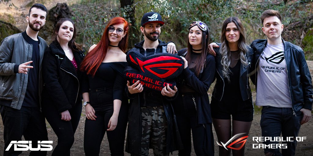 ASUSROGES's tweet photo. Nosotros ya estamos listos para petarlo en el evento @Gamergy estos próximos días. Ven a conocer a los protagonistas de la #ROGARMY, juega con ellos y conoce tus productos #ROG favoritos. ¡Habrá muchas sorpresas! 🙌 #AsusROG #ROG #GamergyROG #Gamergy https://t.co/czTFCZOF6n