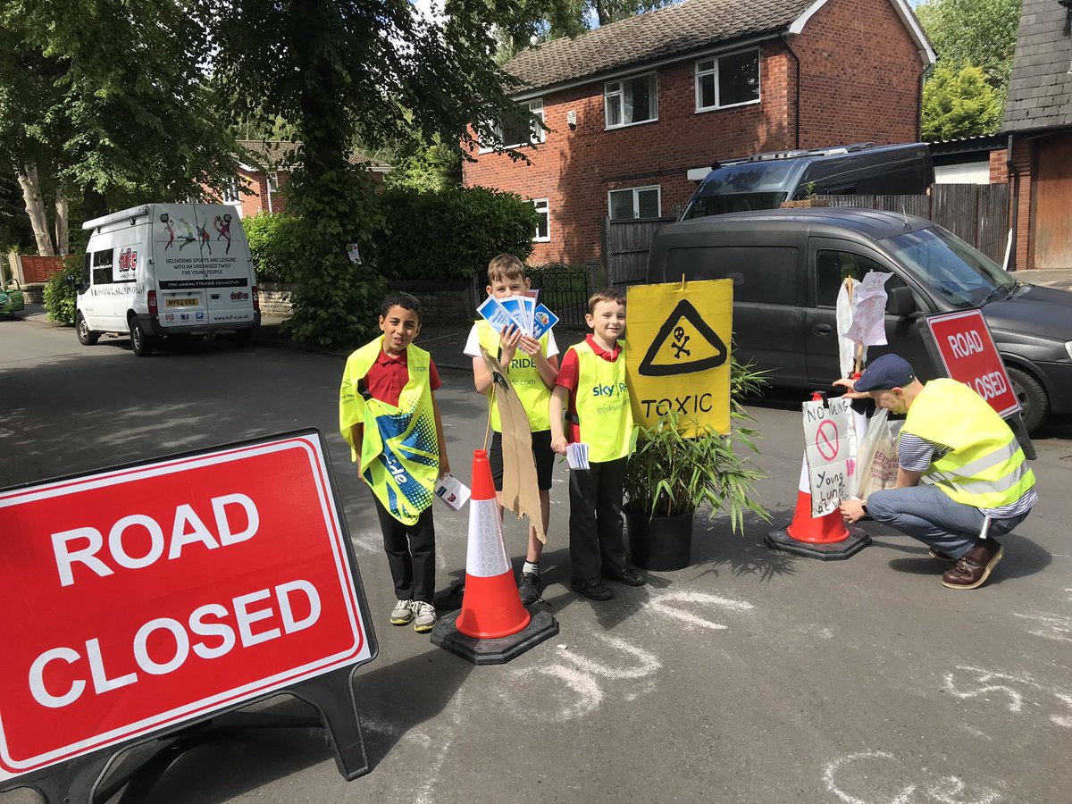 Getting ready for school pick up, if only the school run was always this joyful for all! And the sun has come out.  Feel free to join the fun, we’ve cricket,  electric bikes, cargo bikes &amp; trailers, street chalk. And most importantly safe space to play &amp; #cleanair to breathe.