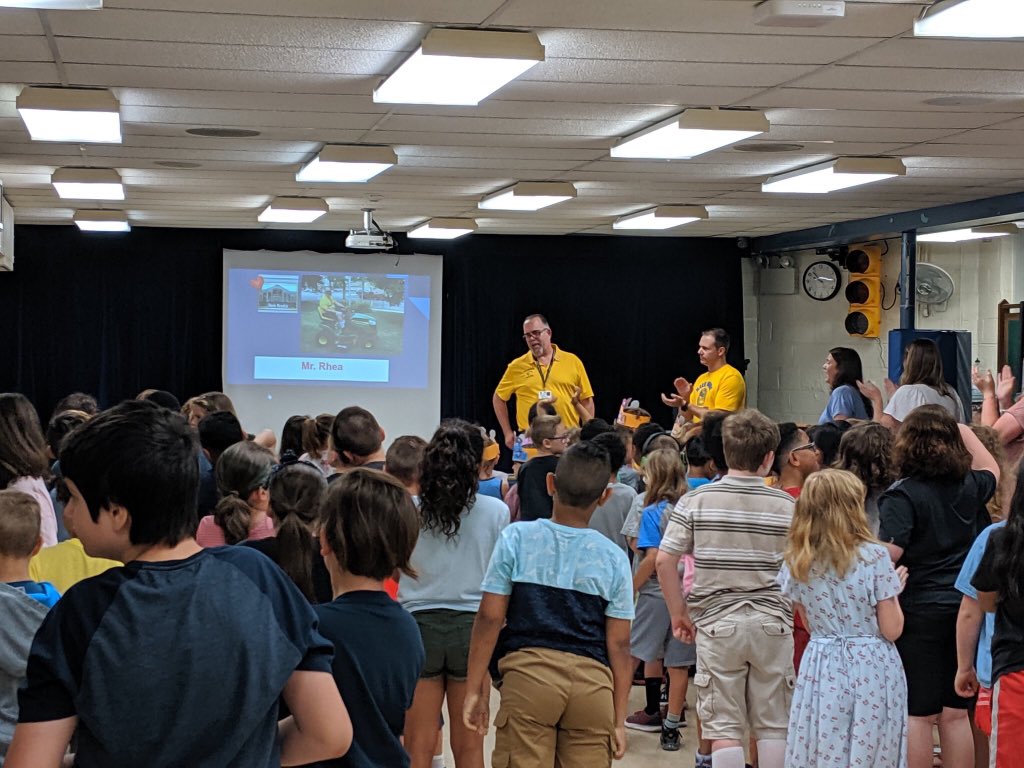 MarkNewbiePTA tweet media