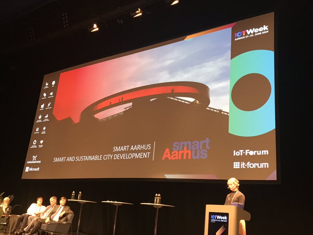 cathCCR's tweet photo. Closing session of the #IoTWeek2019 in #Aarhus Highly engaging conference full of energy, lots of inspiration, connecting with experts from Academic Research and Business, young entrepreneurs and great local people. #Denmark #AI #Iot https://t.co/uzE8oi21Vy