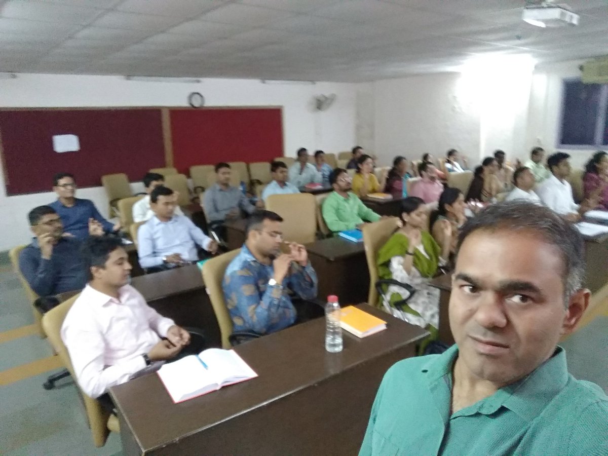 viv22jan's tweet image. Thanks to all participants of Mah Govt, for attending workshop today at Yashada on Emotional wellness.

Looking forward to conduct similar workshops for other govt officials too.

@CMOMaharashtra @PMOIndia