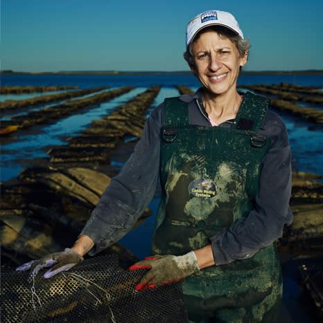 This week on the Ontario AgCast:

Tamar Haspel challenges listeners with the question 'when did you last change your mind?', especially when it comes to what you love.

Tamar is an award winning journalist and oyster farmer. Listen now!

soundcloud.com/user-725843201…