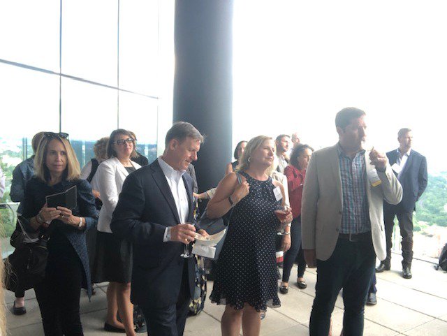 CoreNetMidAtl's tweet photo. The Mid-Atlantic Chapter of CoreNet Global welcomed the CoreNet Global MCR Capstone participants on their first evening in DC. Participants experienced #TheViewofDC while getting to know some of our local leaders and sponsors. https://t.co/360Ldk8asa