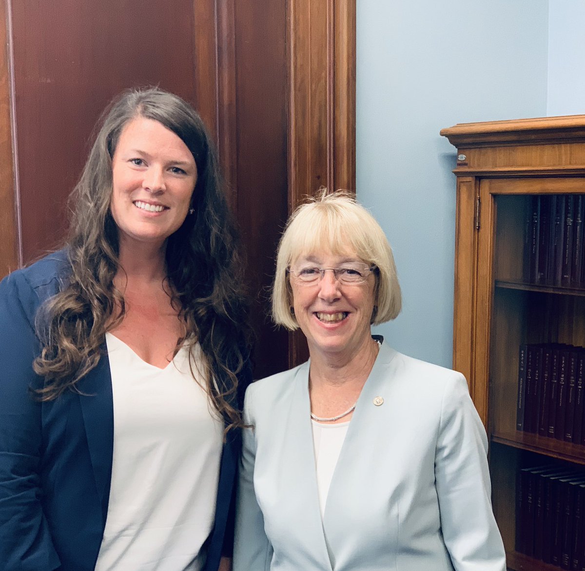 RighterStacey's tweet photo. Thank you @PattyMurray and staff for taking time today to discuss #labor and other issues faced by  Washington #farmers and #ranchers  @WAFarmBureau @FarmBureau https://t.co/Oid41HTkZ0