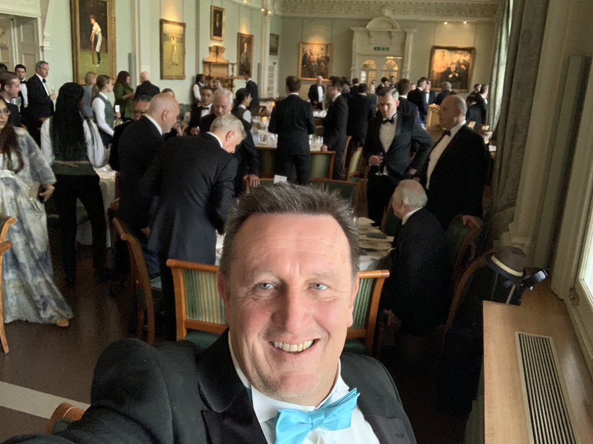 JPDewing's tweet photo. Great fundraising night in the famous Long Room with Mike Gatting and Graha Gooch last night. We were also joined by Clients from London’s Central Hall and Pizza Express. #grahamgoochfoundation #cloudfm https://t.co/dtlj9zUjA8