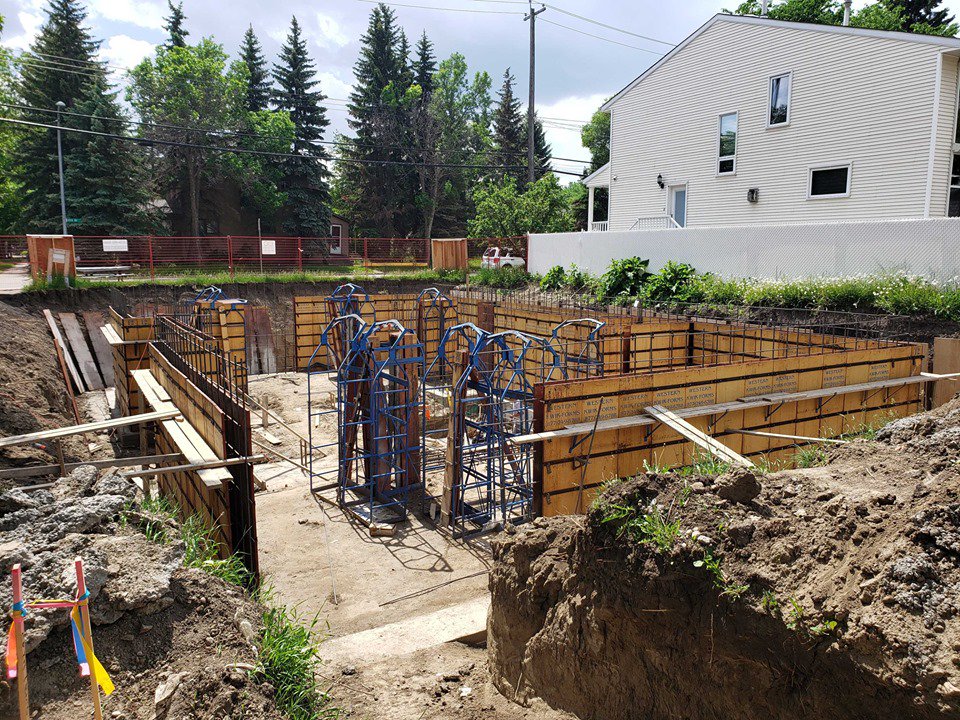 RVCyeg's tweet photo. In case you missed it...

Step by step...the Umphreville Block is coming together one day at a time!

#YEG https://t.co/1NdNPjk4jo