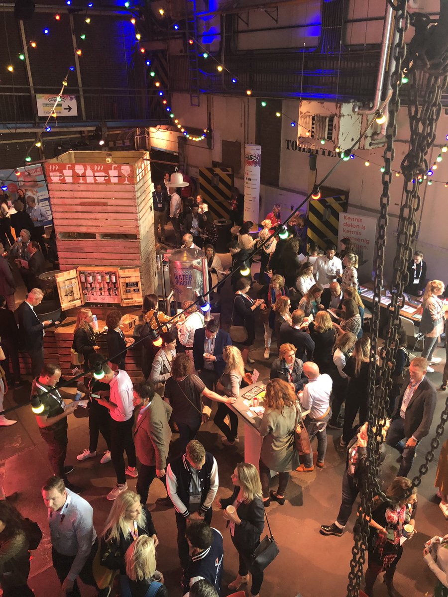 hopremco's tweet photo. Weer genoten van een dag vol inspiratie met mooie verhalen van vakgenoten tijdens de NIMA Marketing Day. Lezingen van o.a. Swapfiets, Staatsloterij, Lemon Scented Tea, Jacobs Douwe Egberts en Tikkie  #NIMAMD #marketing https://t.co/XZxJZDUlny