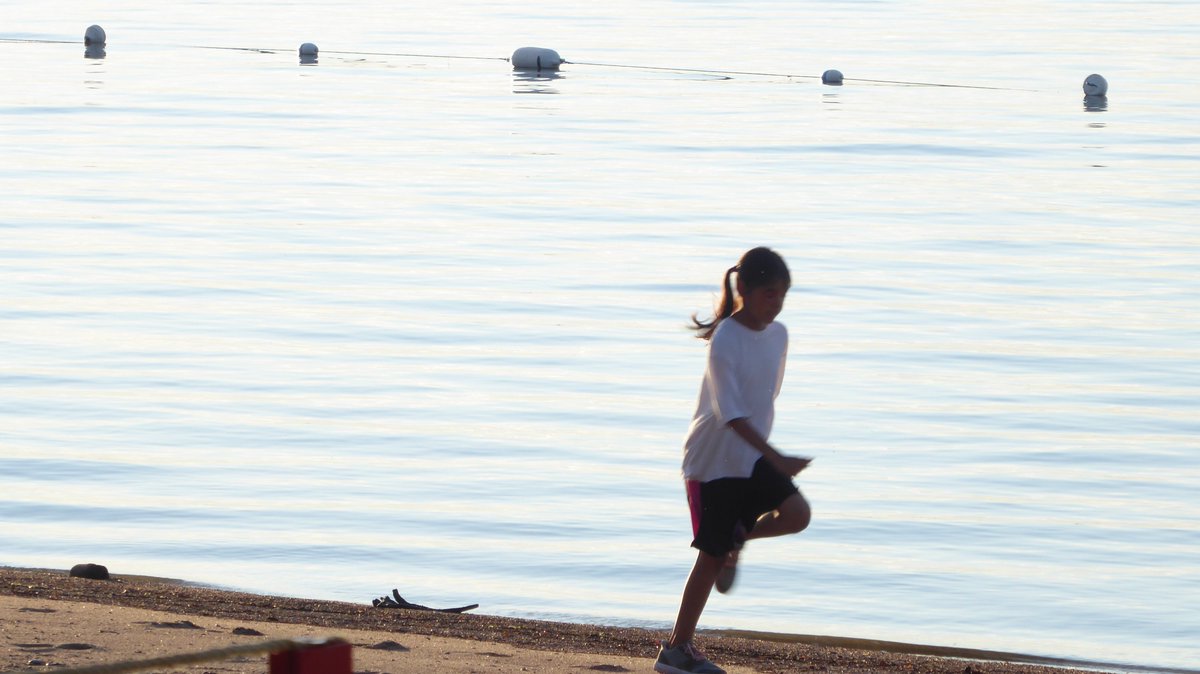Summer break for children there! 
one day before #NationalAboriginalDay
#beach #mashteuiatsh