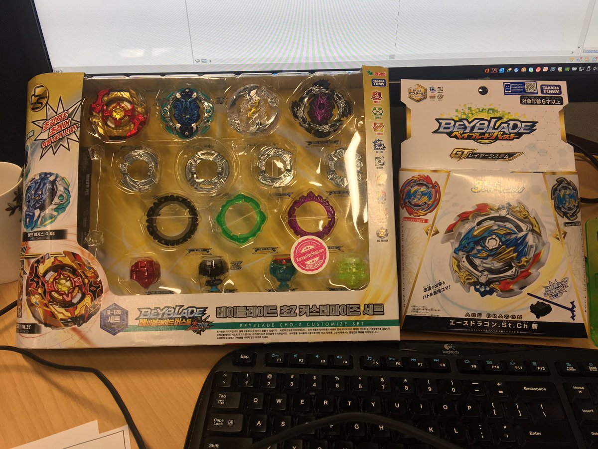 PBeyblader's tweet photo. My 2nd #choZ customize set #beyblade
#acedragon #beybladeburstGT #beybladecollection #BeybladeBurst #wbba https://t.co/jREOgHFIk8
