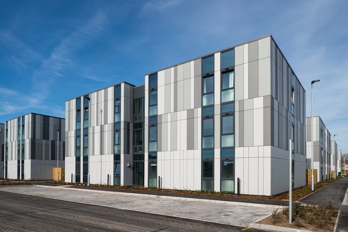 CaledonianMod's tweet photo. Alongside @Laing_ORourke and @edfenergy we're delighted to win @cesouthwest #SWBEA Offsite Project of Year at Const Excellence SW Awards. 3 #industryleading firms, each a specialist in their field. Proud to have supplied 1,496 #modular accommodation units https://t.co/u8Seal8S31 https://t.co/hMaXFuhZmE