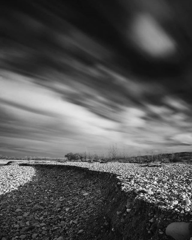 La forza della natura, capace di modificare il paesaggio che ci circonda. 
Foto di @federico_marchesini_
#igerstreviso #weareigersit #instagramersitalia bit.ly/2RpeZnq