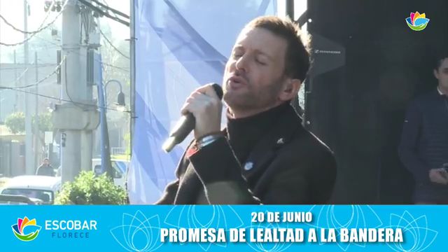 FCAngelDorado's tweet photo. ¡Felíz día de la Bandera! 🇦🇷
Mira el video completo de la actuación de @AxelOficial en #Escobar en nuestro instagram: https://t.co/KQ2SjNaqv1 #DiaDeLaBandera https://t.co/JGPqKIh1II