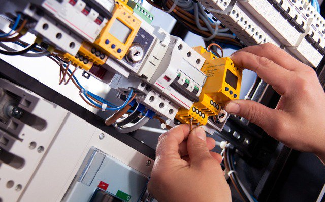 KobmaxQueen's tweet photo. RT OfficialLSLBlog: Business Startup Tips For Electrical Engineers
 https://t.co/gBjsbwcWWP / #Engineer #Engineering #Electrical #ElectricalEngineering #EngineeringJobs #EngineersForFuture #Engineers https://t.co/g32miL4Ahi #KobmaxQueen