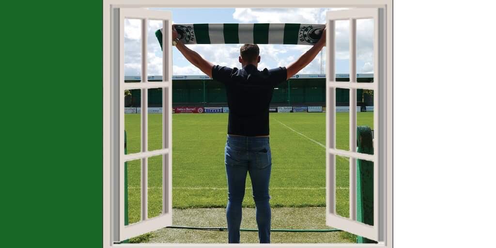Blyth_Spartans's tweet photo. Who is it? 🤔 

#ClarkyIsASpartan #HowayBlyth https://t.co/OjbGDWpEoP
