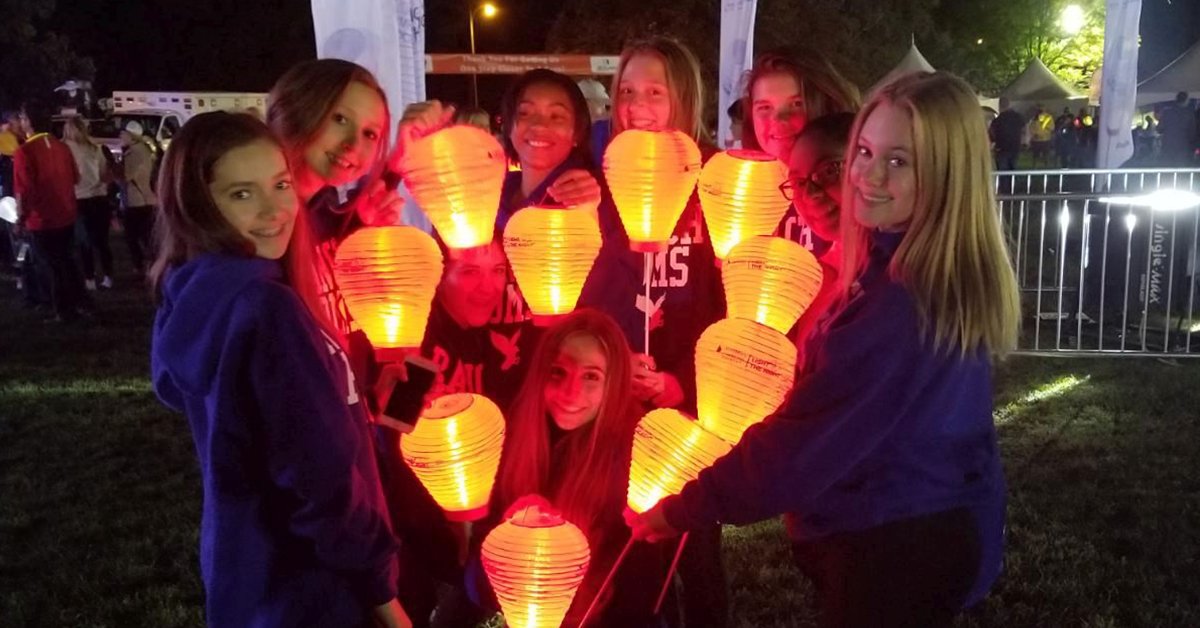 LightTheNight's tweet photo. Teamwork makes the dreamwork! Have you started to form your #LightTheNight team yet? Mention your #team members or retweet to invite friends and family to join you ➡️Together, we can drive out the darkness of #cancer. Register here: https://t.co/yXNBgXL5OA. https://t.co/OS51zG71pM