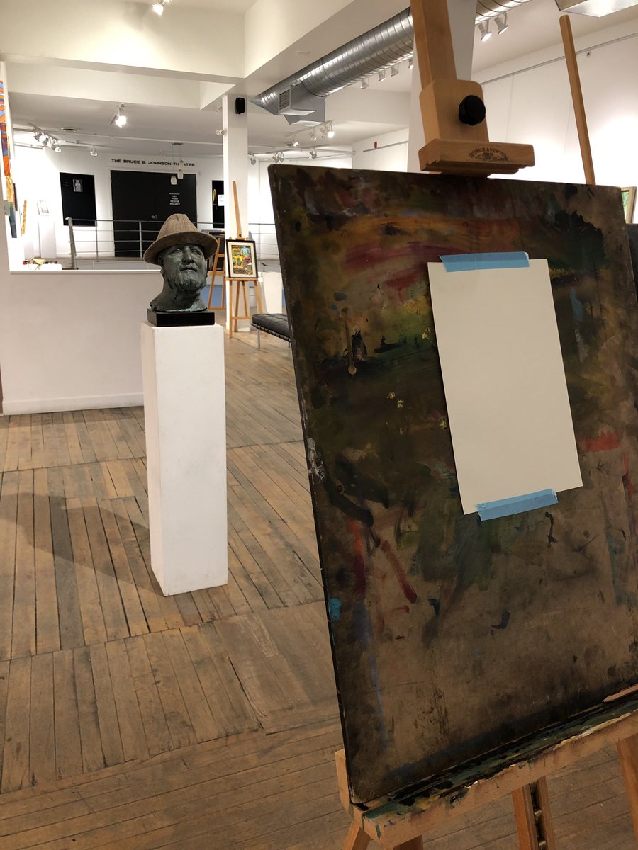 tapcreativityon's tweet photo. Okay @voices we are all ready for your scavenger hunt @Downtown_London! #getdtl #drawallthethings 🎨 https://t.co/PSdpGK2uA8