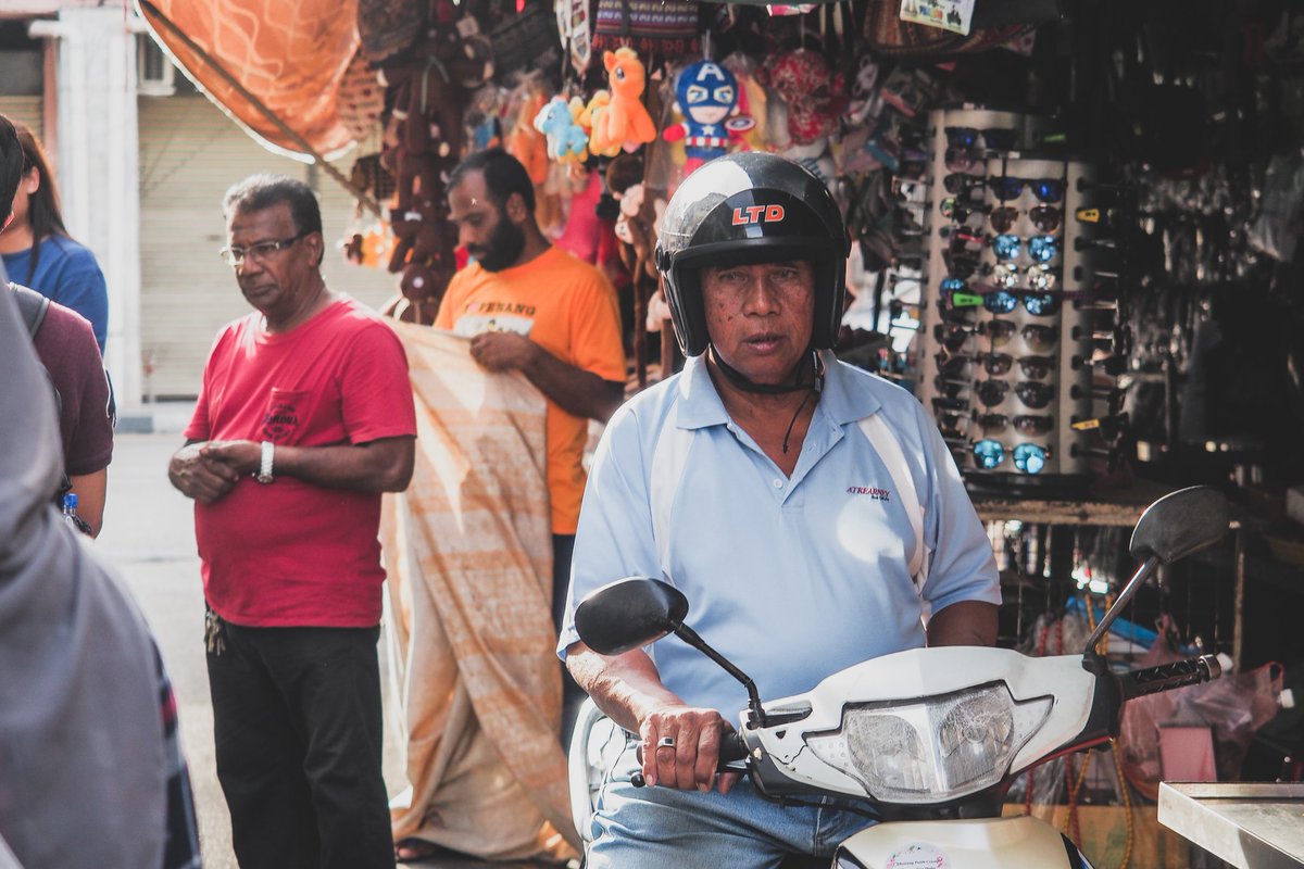 msadruddinj's tweet photo. Penang Streets Series. #explorepenang #streetphotography https://t.co/rVTrsoaooY