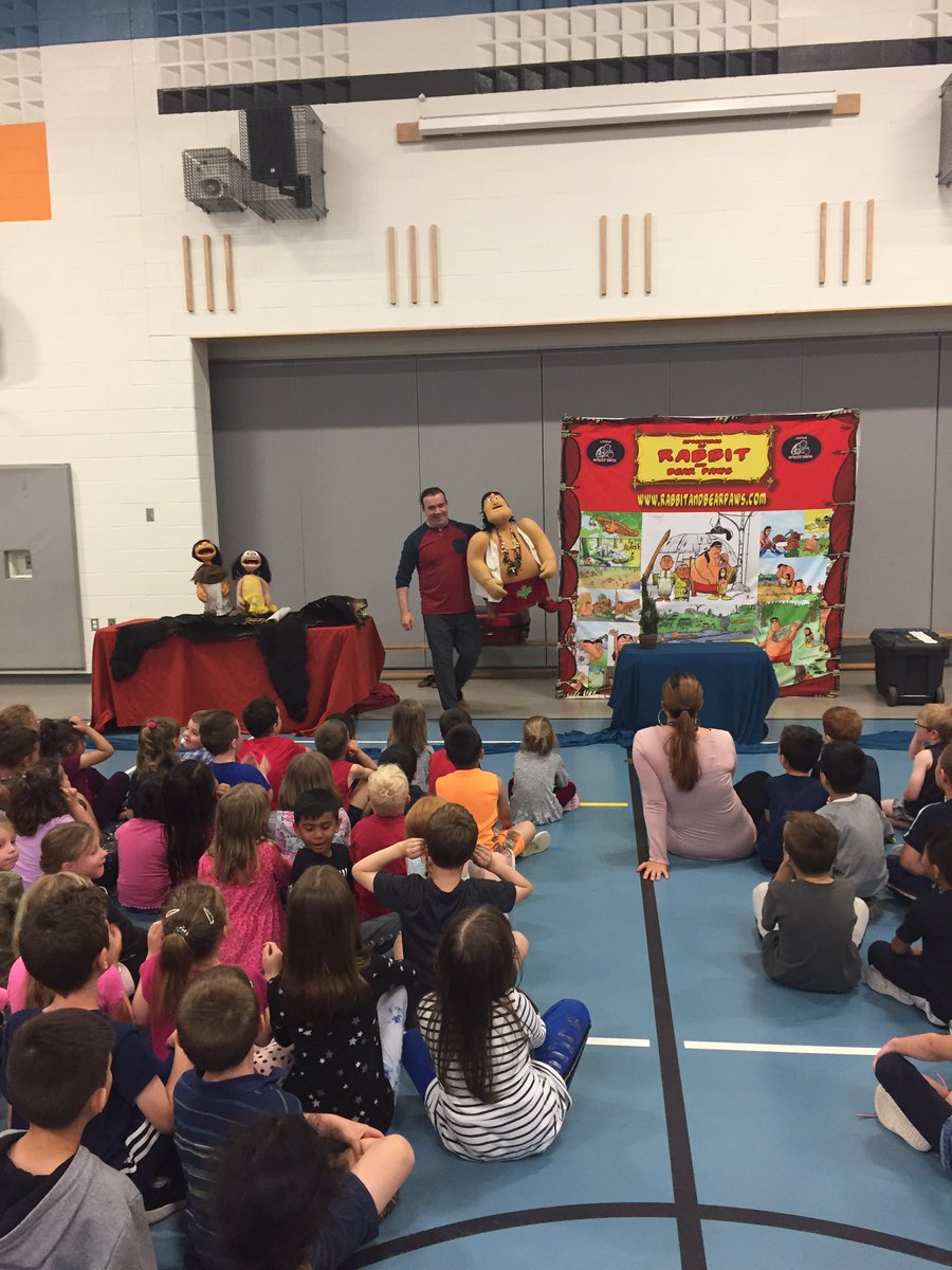 MTemmer's tweet photo. We are pleased to welcome Chad Solomon @FredCCookPS to help celebrate Indigenous People’s Day! @SCDSB_Schools @SCDSBequity @FNMI_SCDSB https://t.co/D0p6XUW51J