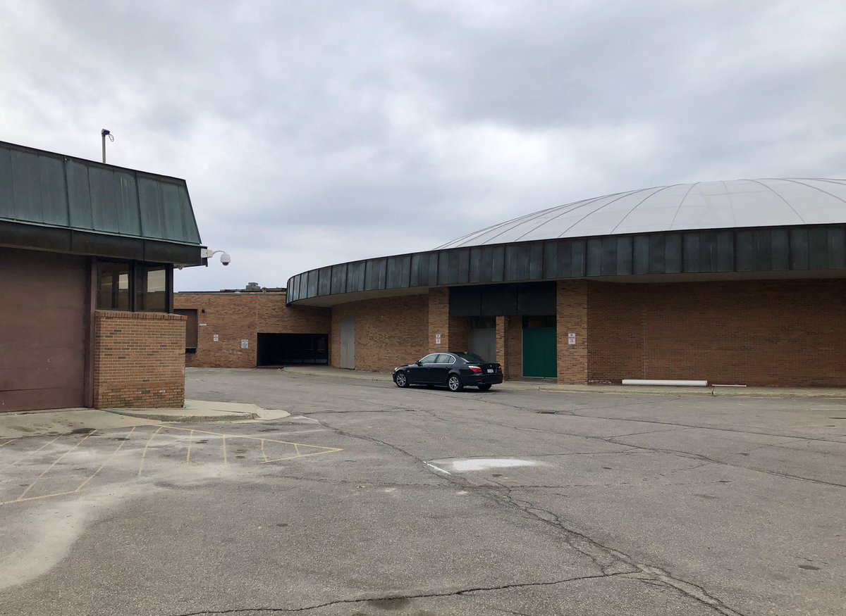 Charles W. Lane, Huron High School (1967-69) /// Having already designed many of the city’s elementary/middle schools, Lane received the commission for Ann Arbor’s second high school, which became one of the most elaborate public schools in Michigan.