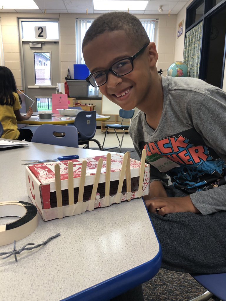 MissFalk93's tweet photo. In Farm Tech students are programming Bot Ann-E to corral their livestock and developing protective technologies to keep their livestock safe from predators and accidental harm. #innovationCampD93 https://t.co/kjJAd7WIjz