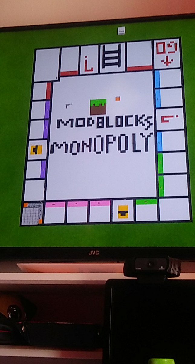 Amberdragon1's tweet photo. Built on minecraft hope you like it @MOBBLOCKS1 https://t.co/6ITyLMWMAZ