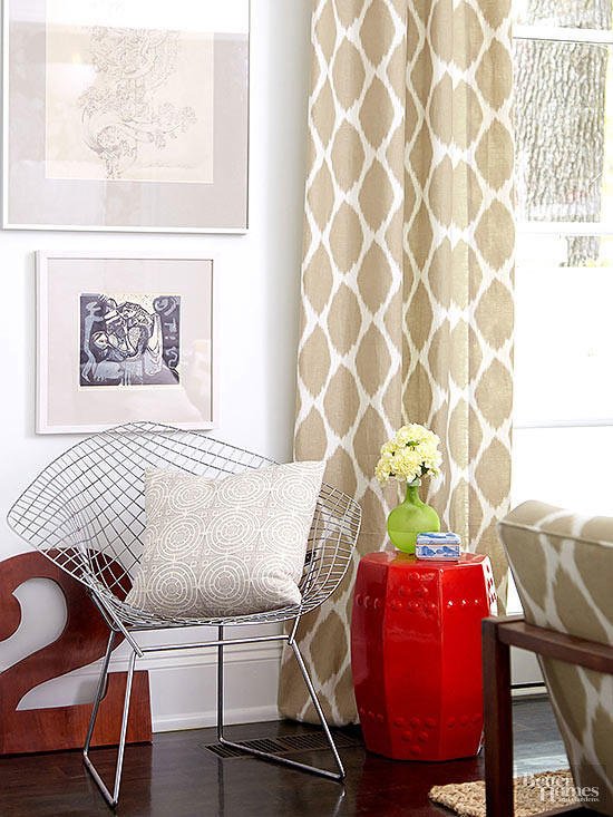 LaundryHubUK's tweet photo. Instead of taking them down, just shake them out to remove loose dust. Then vacuum from top to bottom using the upholstery attachment. 

#LaundryHub #CleaningTips https://t.co/Mpq9BtQTNm