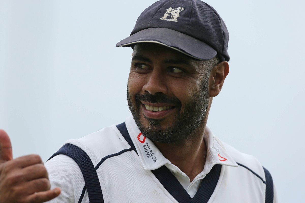 WarwickshireCCC's tweet image. 🤙

THE BEARS BEAT YORKSHIRE BY THREE WICKETS!!!

GET IN! 💪

🐻#YouBears