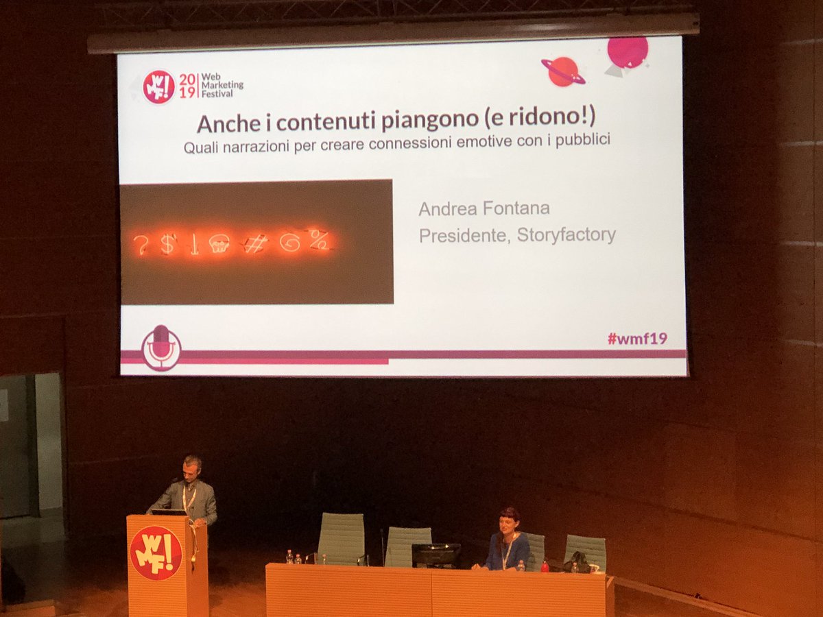BorelloMarghe's tweet photo. Le emozioni come asset strategico. Emozioni-immaginari- contenuti-format: Andrea Fontana al #wmf19 ci descrive il ribaltamento del modello che prima partiva dai messaggi chiave. @storyfactor @ilfestival https://t.co/4qPCRQr7yI