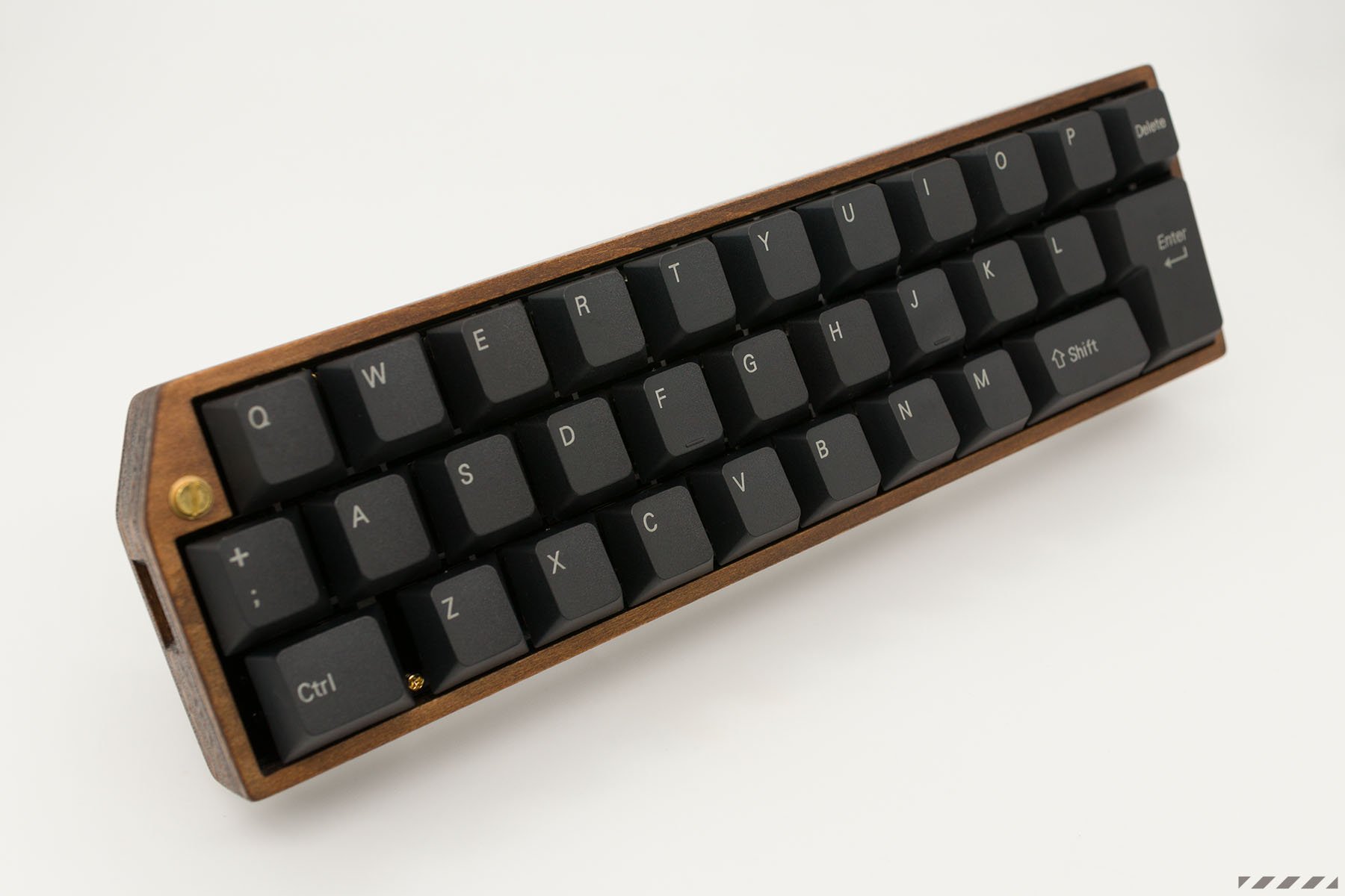 30-40% 自作キーボード 40%でオーソリニアのキーボード「O51Go」を使ってみた | onesuite