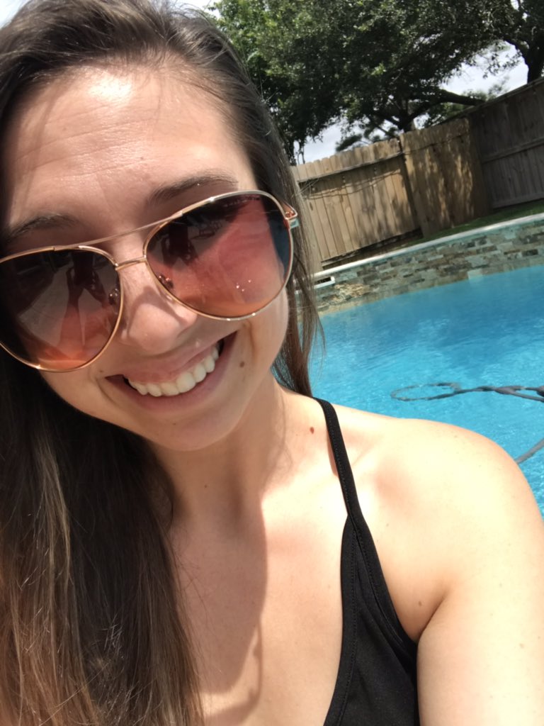 MrsLeutermann's tweet photo. Don’t mind me...just working on my tan for #thebahamas next week! 😋 pool selfie for my #secondbingo! #GESummer @Golbowtweets https://t.co/oTSNTXGQg7