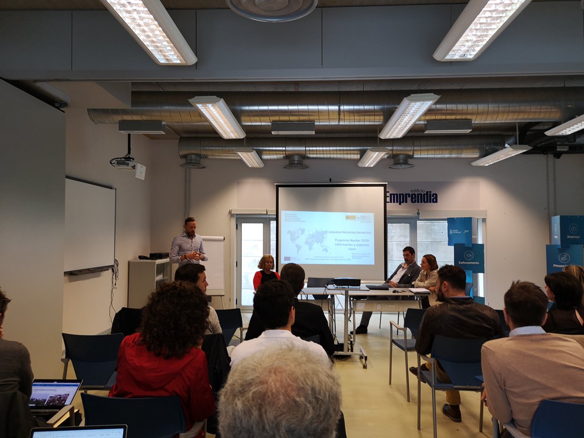 BiogaCluster's tweet photo. Hoy asistimos a la jornada informativa organizada por @axenciaGAIN y el @CDTIoficial sobre la convocatoria #NEOTEC2019.
Recordad que tenéis hasta el 1 de julio para presentar vuestro proyecto innovador y conseguir una subvención del 70% de vuestro plan de empresa 🔝 https://t.co/UdxAiQO6xx