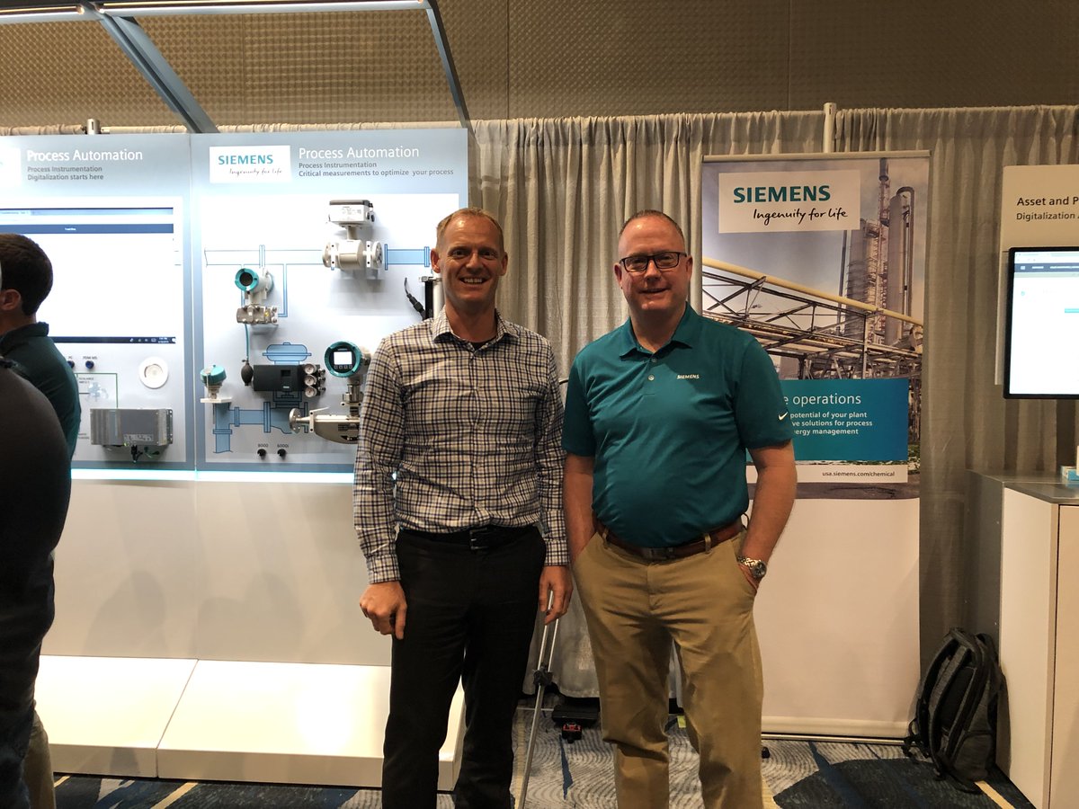 PI_ProcessInst's tweet photo. Enjoyed talking #instrumentation with Jonas Norinder and Marty Dingman at @SiemensII #automationsummit. https://t.co/zDb0x2dzlZ